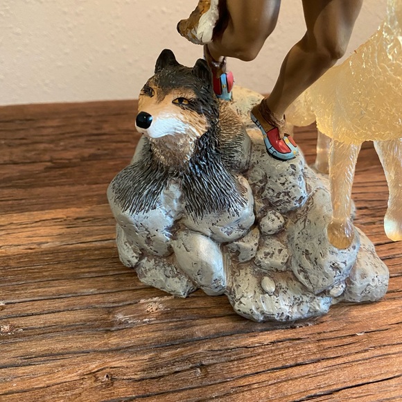 Hamilton 1997 Powerful Spirit of the Wolf Sculptural Collection By Steve Kehrli - Picture 5 of 10